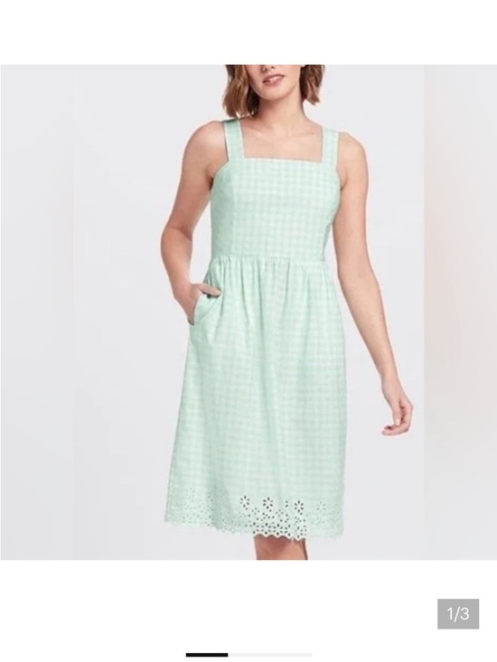 Draper James Dresses & Skirts - Draper James Mint Gingham Square-Neck Midi Dress